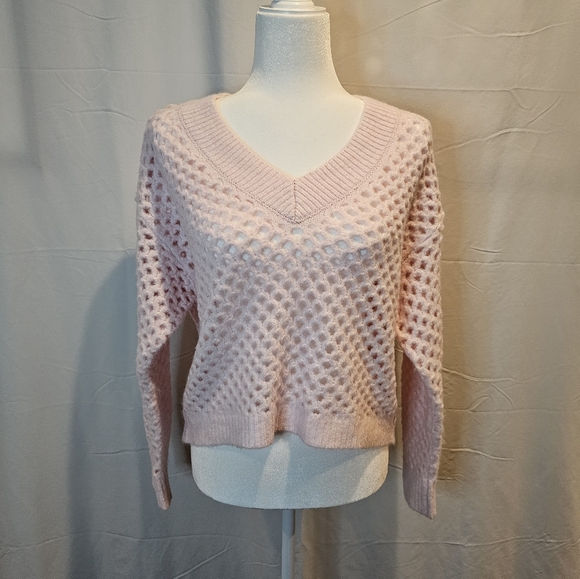 Universal Thread Sweaters - Universal Thread Soft Pink Knit Women's Sweater Size S